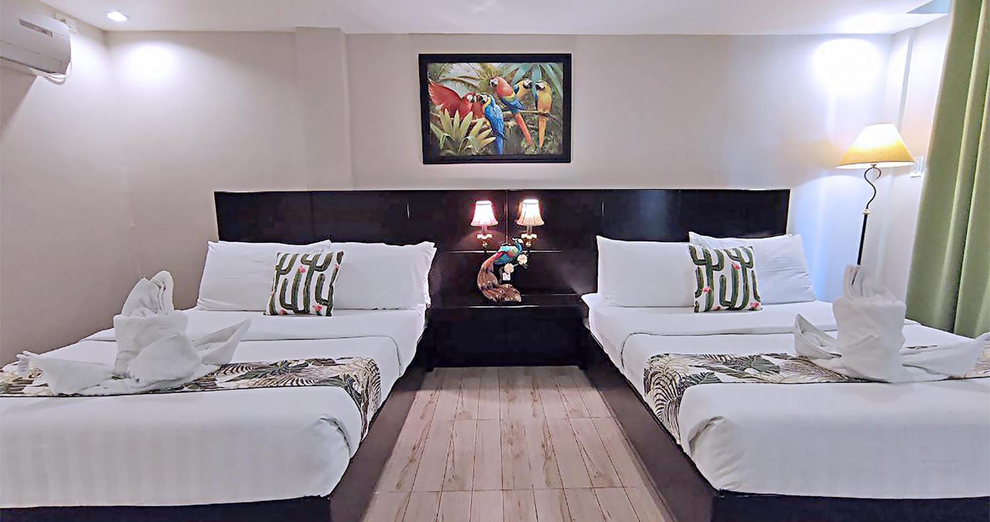 Bolinao Casa Almarenzo Bed & Breakfast מראה חיצוני תמונה