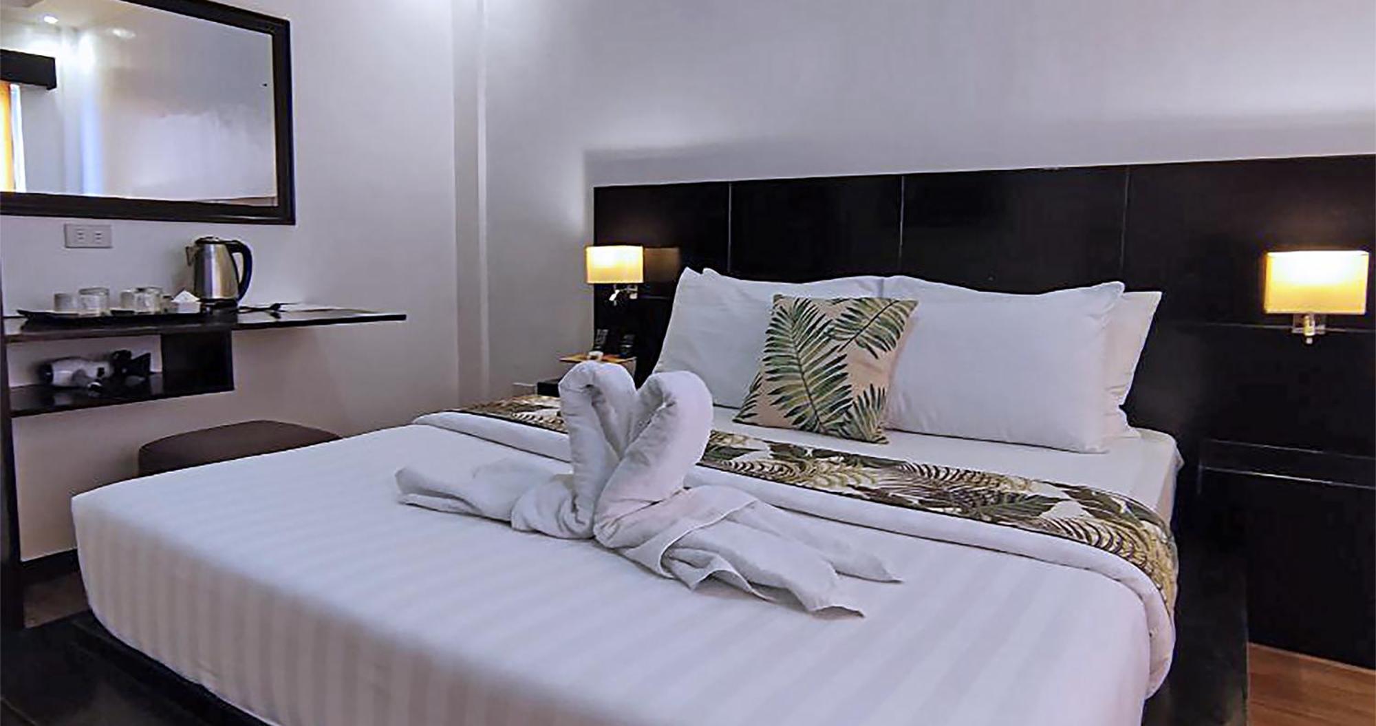 Bolinao Casa Almarenzo Bed & Breakfast מראה חיצוני תמונה