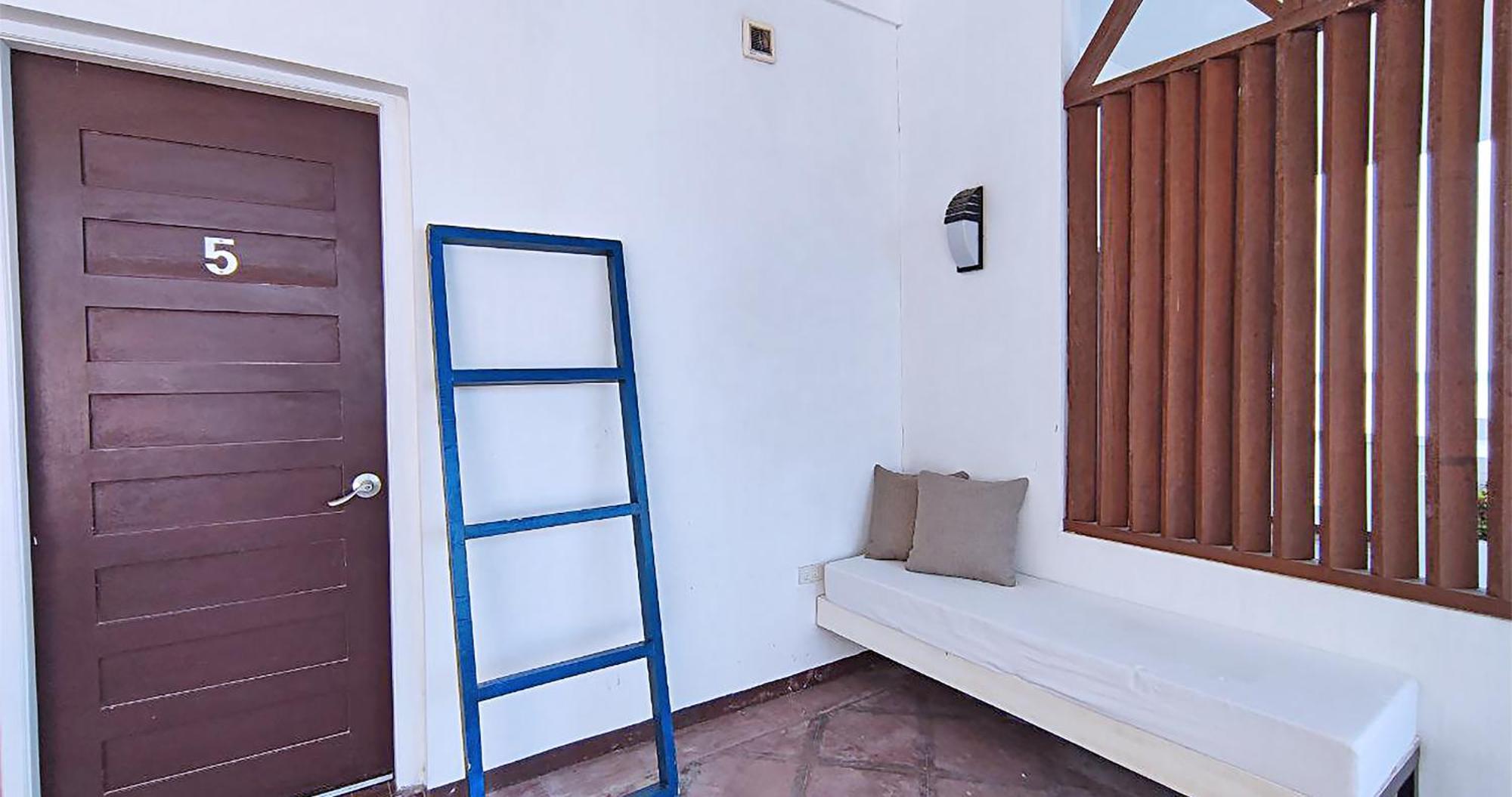 Bolinao Casa Almarenzo Bed & Breakfast מראה חיצוני תמונה