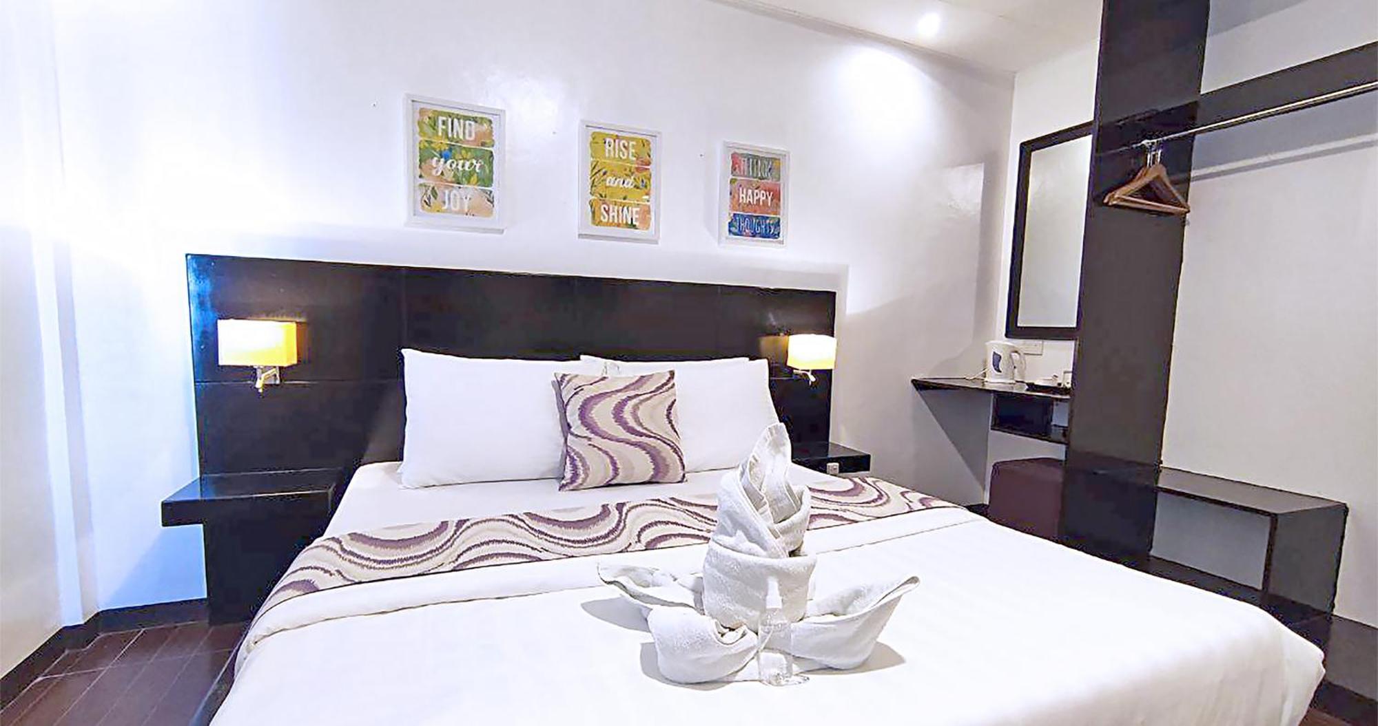 Bolinao Casa Almarenzo Bed & Breakfast מראה חיצוני תמונה